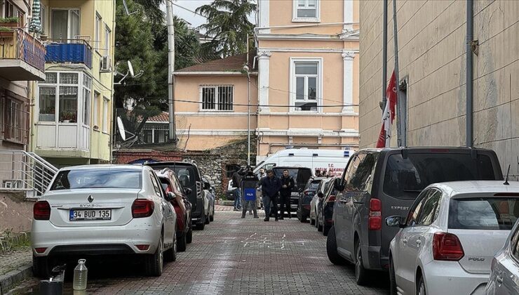 İstanbul’da Santa Maria Kilisesi’nde silahlı saldırı. 1 kişi hayatını kaybetti – BRTK