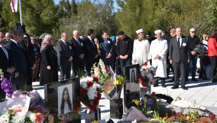 Deprem şehitleri anılıyor… Yeniboğaziçi Şehitliği’nde de tören düzenlendi – BRTK