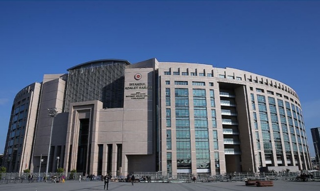 İBB’ye yönelik “yolsuzluk” soruşturması kapsamında 48 zanlı tutuklandı