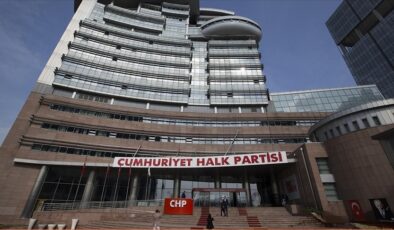 CHP’nin olağanüstü kurultay kararının iptali için mahkemeye başvuru yapıldı